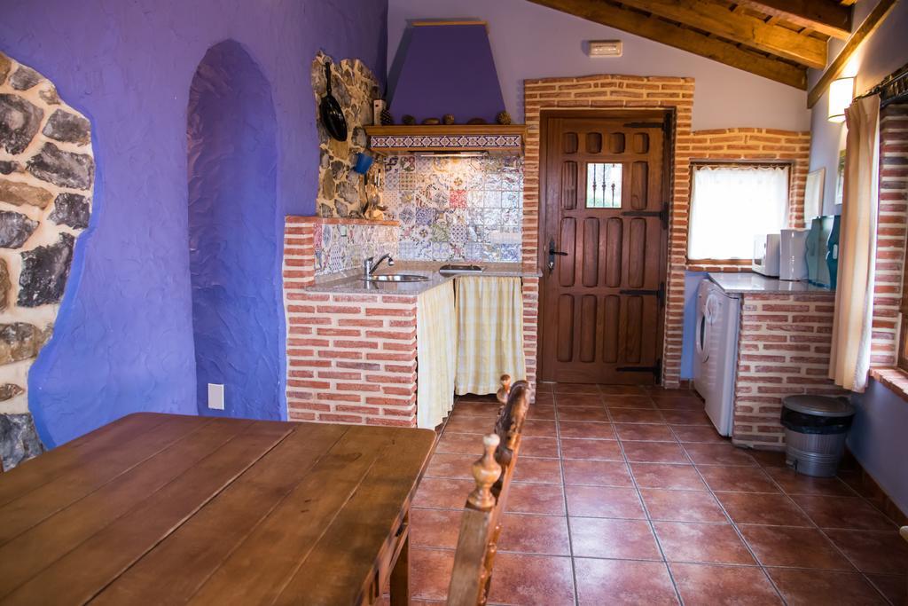 Viviendas Rurales Las Fontanias Cóbreces Exterior foto