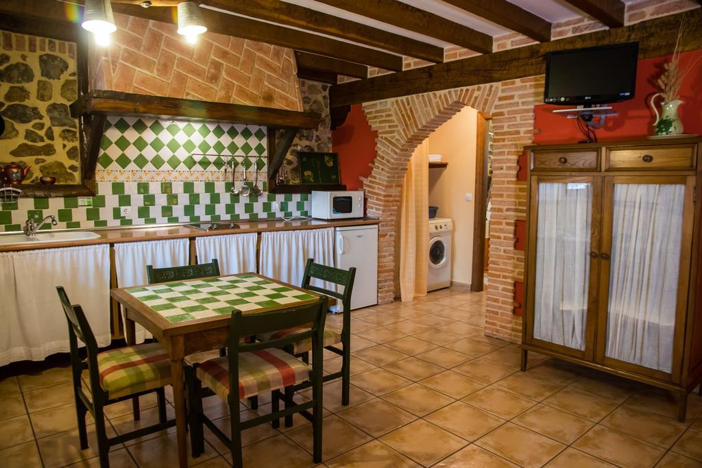 Viviendas Rurales Las Fontanias Cóbreces Exterior foto
